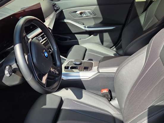 BMW-320i-2.0 16V TURBO FLEX SPORT GP AUTOMÁTICO BMW-320i-2023