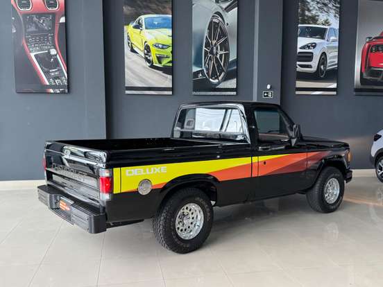 CHEVROLET-A20-1985
