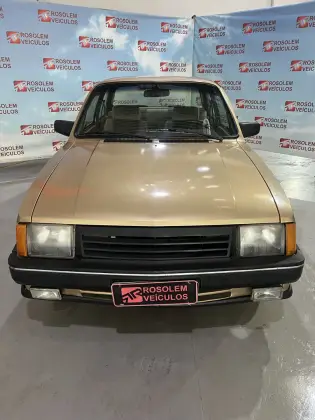 CHEVROLET CHEVETTE 1.6 SL/E 8V ÁLCOOL 2P MANUAL CHEVROLET CHEVETTE 1.6 SL/E 8V ÁLCOOL 2P MANUAL