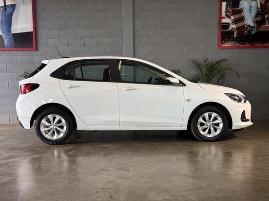 CHEVROLET-ONIX-2023