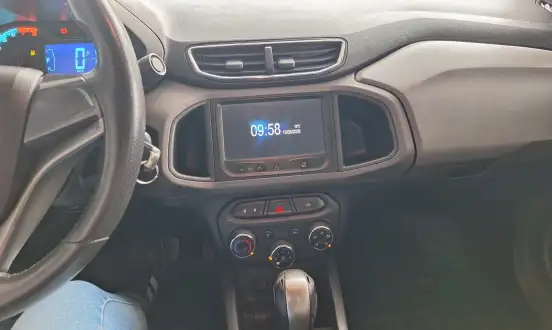 CHEVROLET-PRISMA-2014