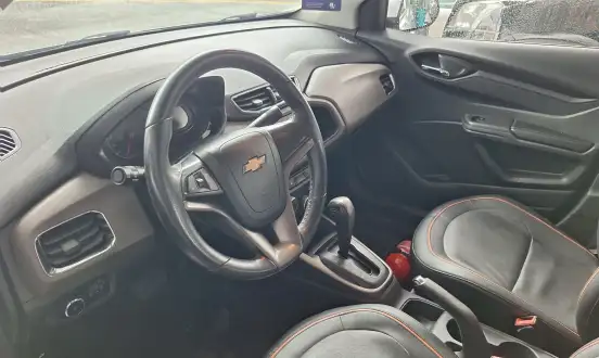 CHEVROLET-PRISMA-2014