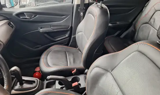 CHEVROLET-PRISMA-2014