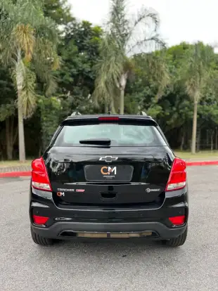 CHEVROLET-TRACKER-2018