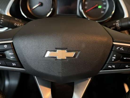 CHEVROLET-ONIX-1.0 TURBO FLEX PLUS LTZ AUTOMÁTICO CHEVROLET-ONIX-2024
