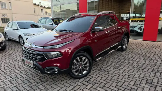 FIAT TORO 2.0 16V TURBO DIESEL RANCH 4WD AT9 FIAT TORO 2.0 16V TURBO DIESEL RANCH 4WD AT9