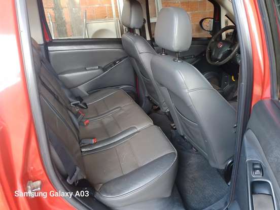 FIAT-IDEA-1.8 MPI ADVENTURE 16V FLEX 4P AUTOMATIZADO FIAT-IDEA-2012