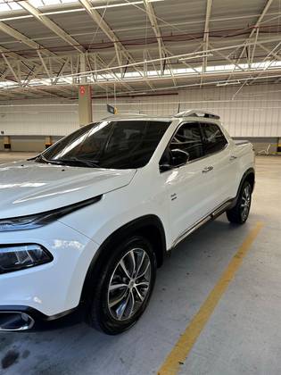 FIAT TORO 2.0 16V TURBO DIESEL VOLCANO 4WD AT9