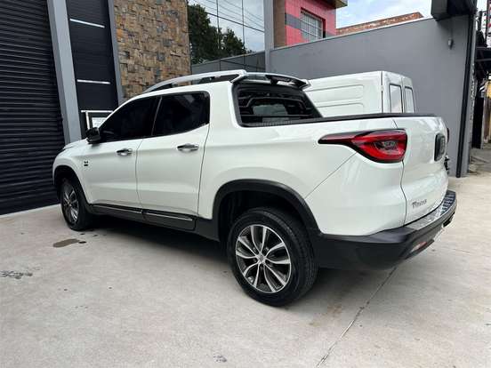 FIAT-TORO-2018
