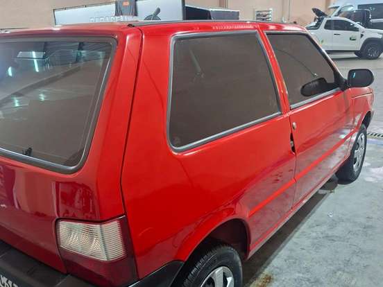 FIAT-UNO-1.0 MPI MILLE FIRE ECONOMY 8V FLEX 2P MANUAL FIAT-UNO-2011