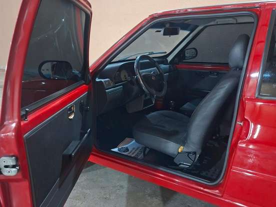 FIAT-UNO-1.0 MPI MILLE FIRE ECONOMY 8V FLEX 2P MANUAL FIAT-UNO-2011