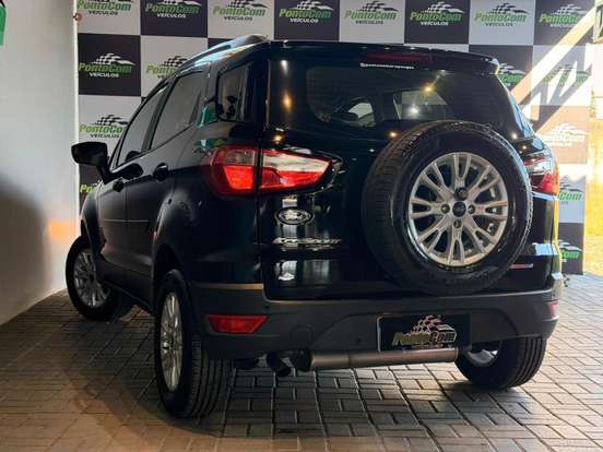 FORD-ECOSPORT-2014