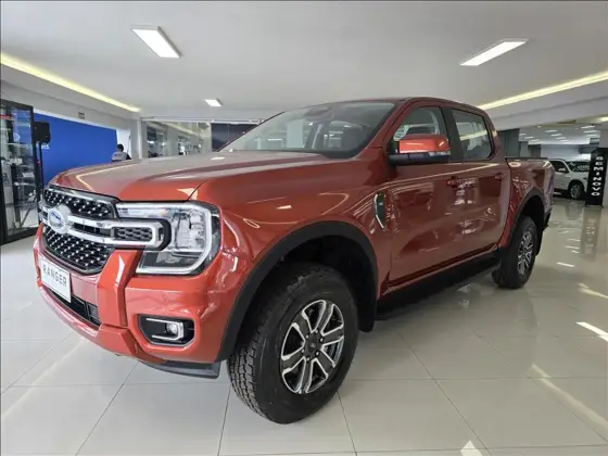 FORD RANGER 3.0 V6 TURBO DIESEL CD XLS 4X4 AUTOMÁTICO FORD RANGER 3.0 V6 TURBO DIESEL CD XLS 4X4 AUTOMÁTICO