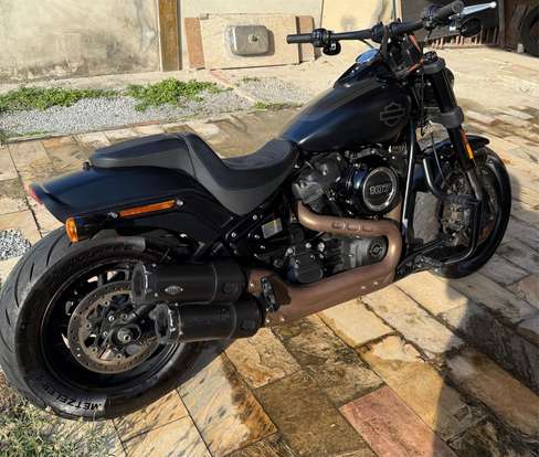 HARLEY-DAVIDSON-DYNA FAT BOB-2018