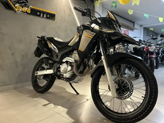 HONDA XRE 300 ADVENTURE HONDA XRE 300 ADVENTURE