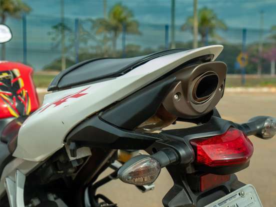 HONDA-CBR 600RR HONDA-CBR 600RR-2012