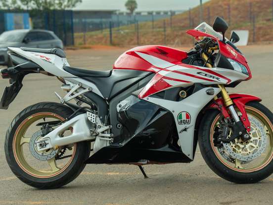 HONDA-CBR 600RR HONDA-CBR 600RR-2012