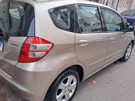HONDA FIT 1.4 LX 16V FLEX 4P MANUAL
