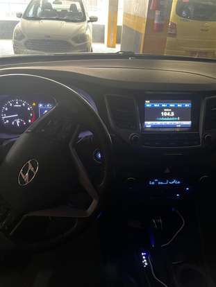 HYUNDAI-TUCSON-2.0 MPFI GLS 16V 143CV 2WD FLEX 4P AUTOMÁTICO HYUNDAI-TUCSON-2017