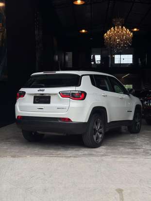 JEEP-COMPASS-2020