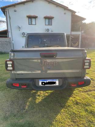 JEEP-GLADIATOR-2022
