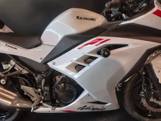 KAWASAKI-NINJA 300 KAWASAKI-NINJA 300-2026
