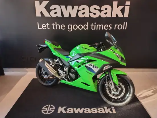 KAWASAKI-NINJA 300-2026