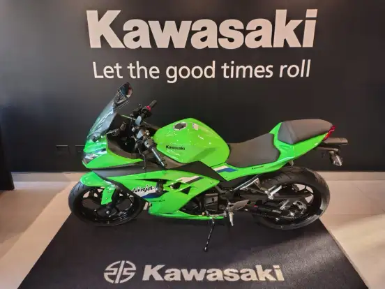 KAWASAKI-NINJA 300-2026