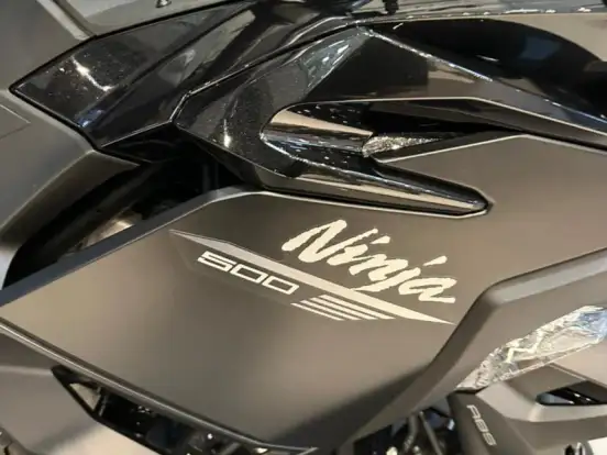 KAWASAKI-NINJA 500 KAWASAKI-NINJA 500-2025