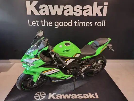 KAWASAKI-NINJA ZX-4RR-2026