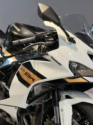 KAWASAKI-NINJA ZX-6R-2026