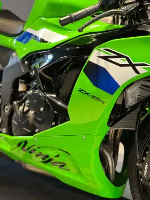 KAWASAKI-NINJA ZX-6R-2026