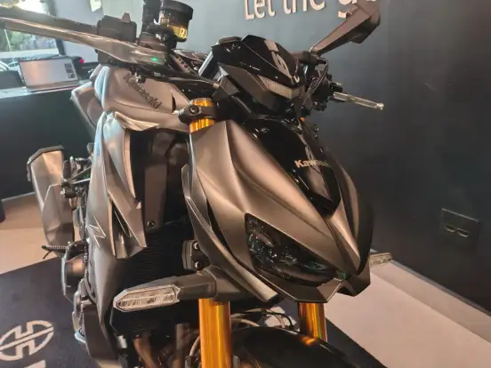 KAWASAKI-Z1100 SE-2026