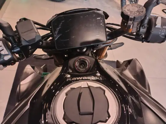 KAWASAKI-Z1100 SE KAWASAKI-Z1100 SE-2026