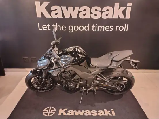 KAWASAKI-Z1100 KAWASAKI-Z1100-2026