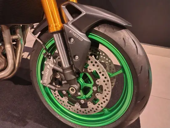 KAWASAKI-Z900 SE KAWASAKI-Z900 SE-2026