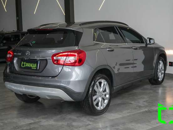 MERCEDES-BENZ-GLA 200-1.6 CGI STYLE 16V TURBO FLEX 4P AUTOMÁTICO MERCEDES-BENZ-GLA 200-2017