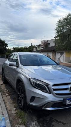 MERCEDES-BENZ GLA 200 1.6 CGI ADVANCE 16V TURBO FLEX 4P AUTOMÁTICO
