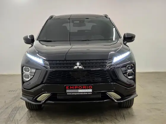 MITSUBISHI ECLIPSE CROSS 1.5 MIVEC TURBO GASOLINA HPE-S BLACK S-AWC CVT MITSUBISHI ECLIPSE CROSS 1.5 MIVEC TURBO GASOLINA HPE-S BLACK S-AWC CVT