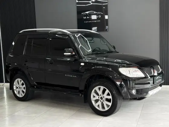 MITSUBISHI PAJERO TR4 2.0 4X2 16V 140CV FLEX 4P AUTOMÁTICO MITSUBISHI PAJERO TR4 2.0 4X2 16V 140CV FLEX 4P AUTOMÁTICO