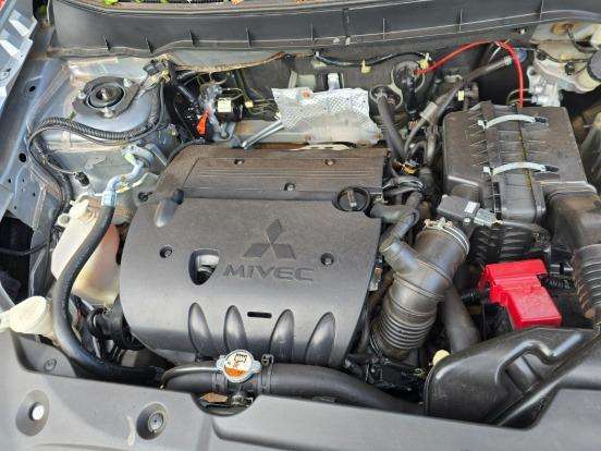 MITSUBISHI-ASX-2011