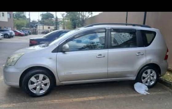 NISSAN LIVINA 1.8 SL 16V FLEX 4P AUTOMÁTICO