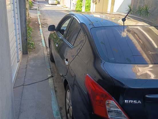 NISSAN-VERSA-1.6 16V FLEX SL 4P MANUAL NISSAN-VERSA-2013