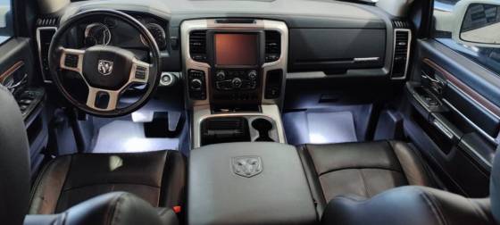 /en/city-santa-catarina/cate-car-used-car/ram-classic-2022-5-7-v8-gasoline-laramie-night-edition-cd-4x4-automatic-48491609826853888/-10