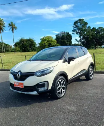RENAULT CAPTUR 1.6 16V SCE FLEX INTENSE X-TRONIC RENAULT CAPTUR 1.6 16V SCE FLEX INTENSE X-TRONIC