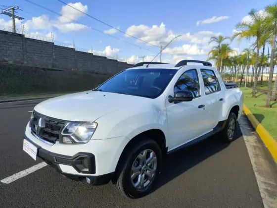 RENAULT OROCH 1.6 16V SCE FLEX INTENSE MANUAL