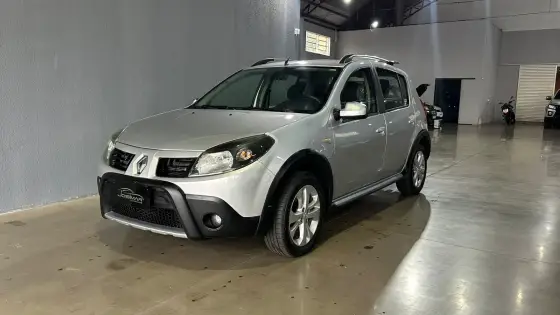 RENAULT SANDERO 1.6 STEPWAY 16V FLEX 4P MANUAL RENAULT SANDERO 1.6 STEPWAY 16V FLEX 4P MANUAL