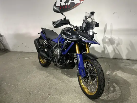 SUZUKI V-STROM 800 DE SUZUKI V-STROM 800 DE