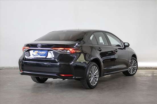 TOYOTA-COROLLA-2023