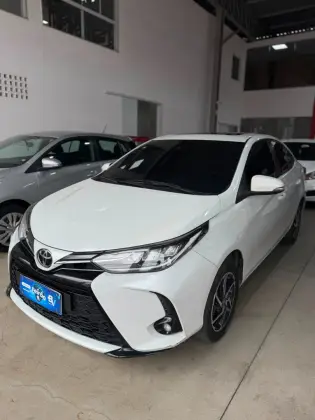 TOYOTA YARIS 1.5 16V FLEX SEDAN XLS MULTIDRIVE TOYOTA YARIS 1.5 16V FLEX SEDAN XLS MULTIDRIVE